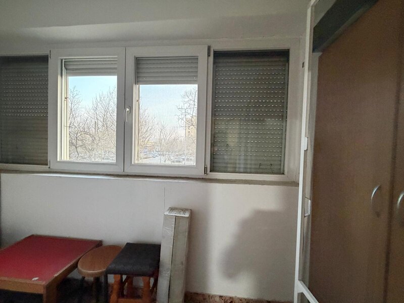 1 Decembrie 1918, chiar la metrou, stradal Theodor Pallady